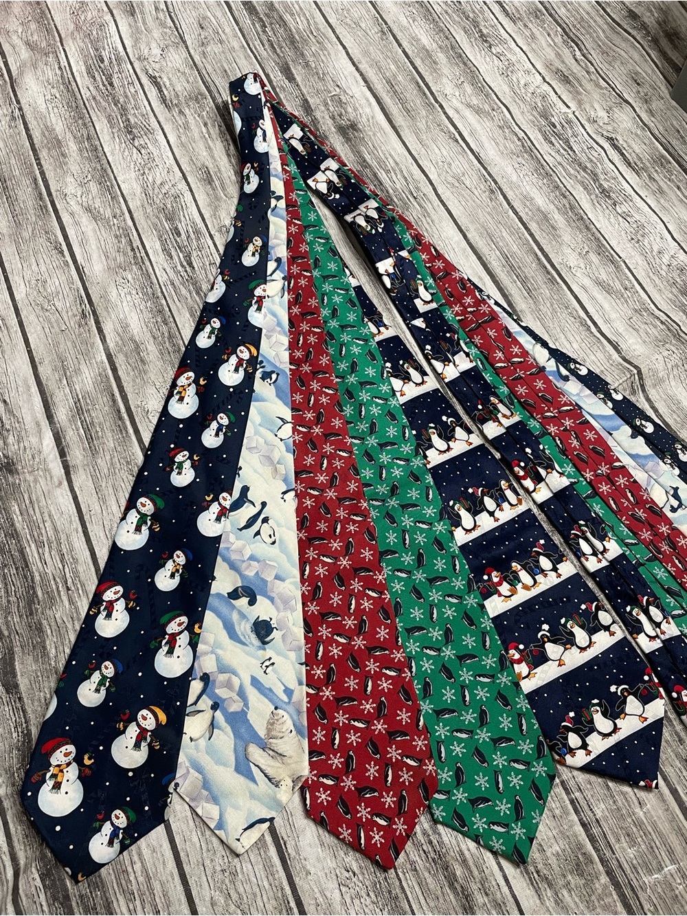 Lot of 5 Penguin snowman Christmas Winter Themed Ties Various Brands Great Cond